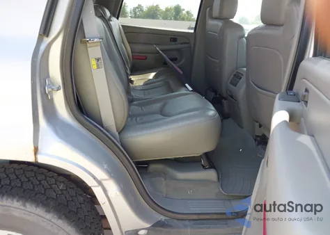 2004 Chevrolet Tahoe Lt из США, поврежденный, VIN 1GNEK13Z84R288732